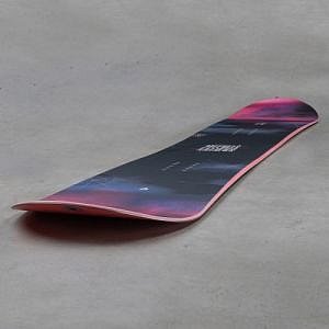 Dámský snowboard Gravity Sublime 2024