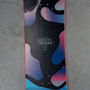 Dětský dívčí snowboard Gravity Thunder Junior 