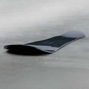 Pánský snowboard Gravity Silent 2025