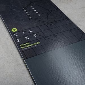 Pánský snowboard Gravity Silent 2025