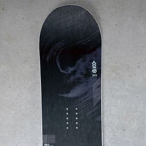 Pánský snowboard Gravity Contra 2025